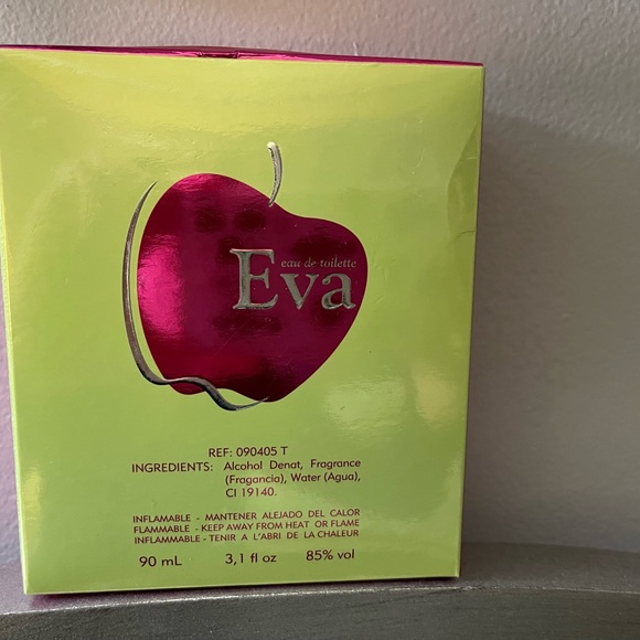 Eva Perfume - Picture 2 of 2